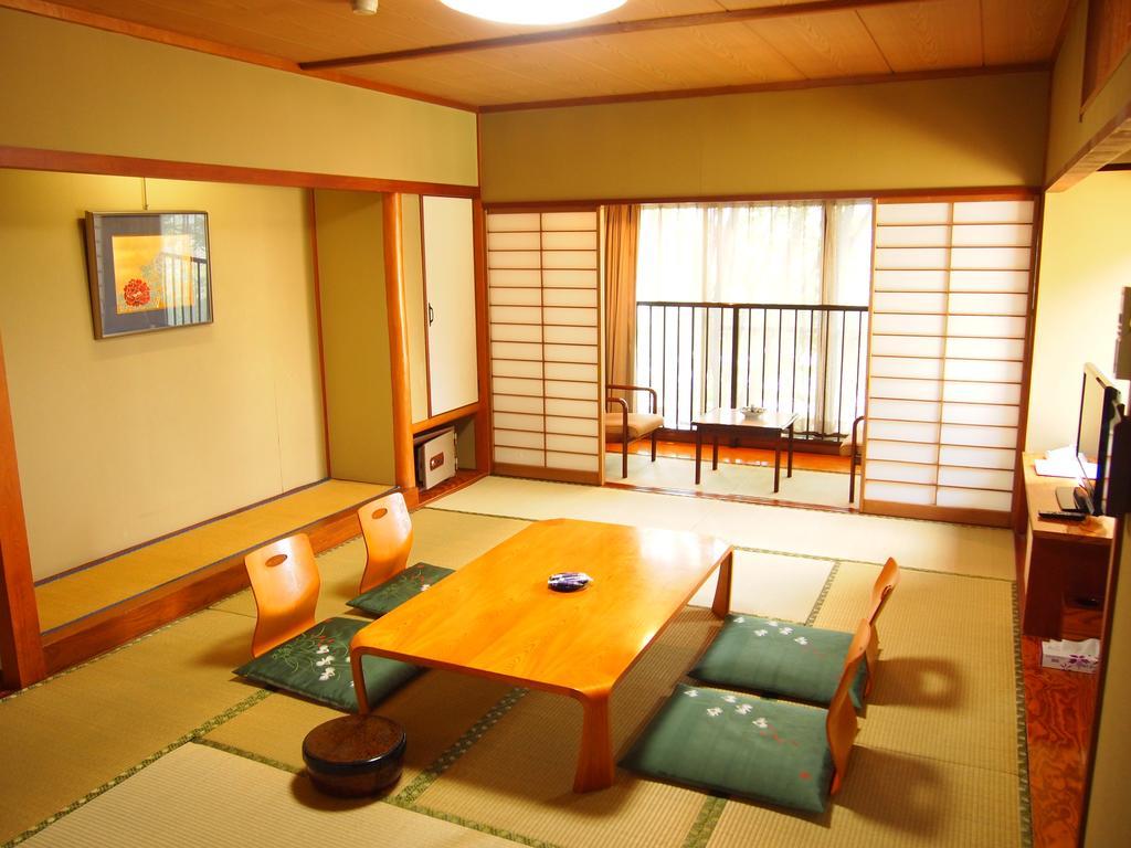 Hotel Ukai Fuefuki Номер фото