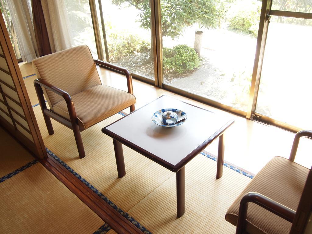Hotel Ukai Fuefuki Номер фото